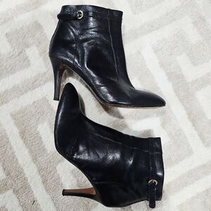 Nine West Mainstay Black Leather Zippered 4" Heel Women'z Boots